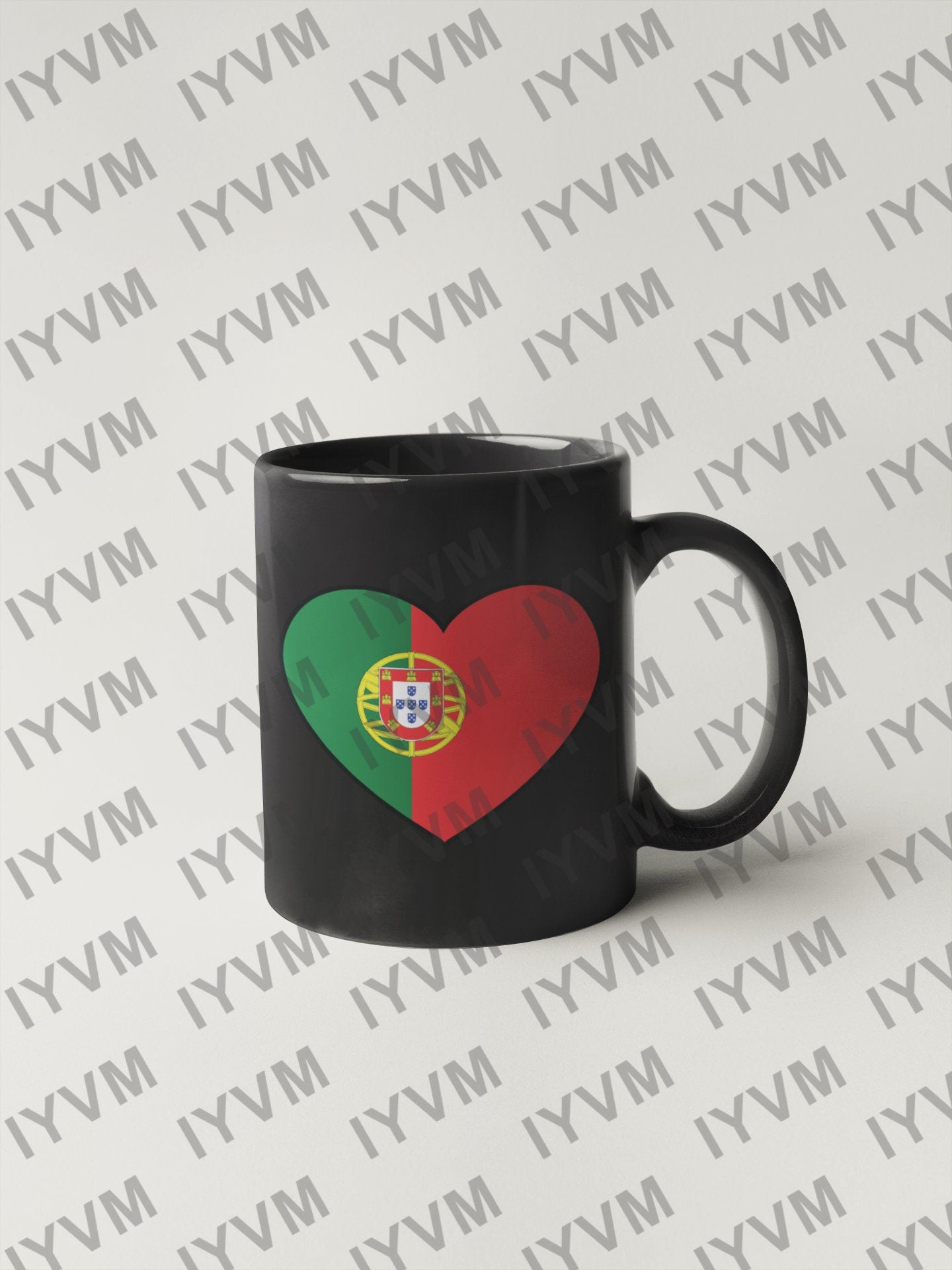 Portugal Flag Heart Sticker Decal / Portuguese Republic / Esta é a ditosa Pátria minha amada / Lisbon / Portuguese
