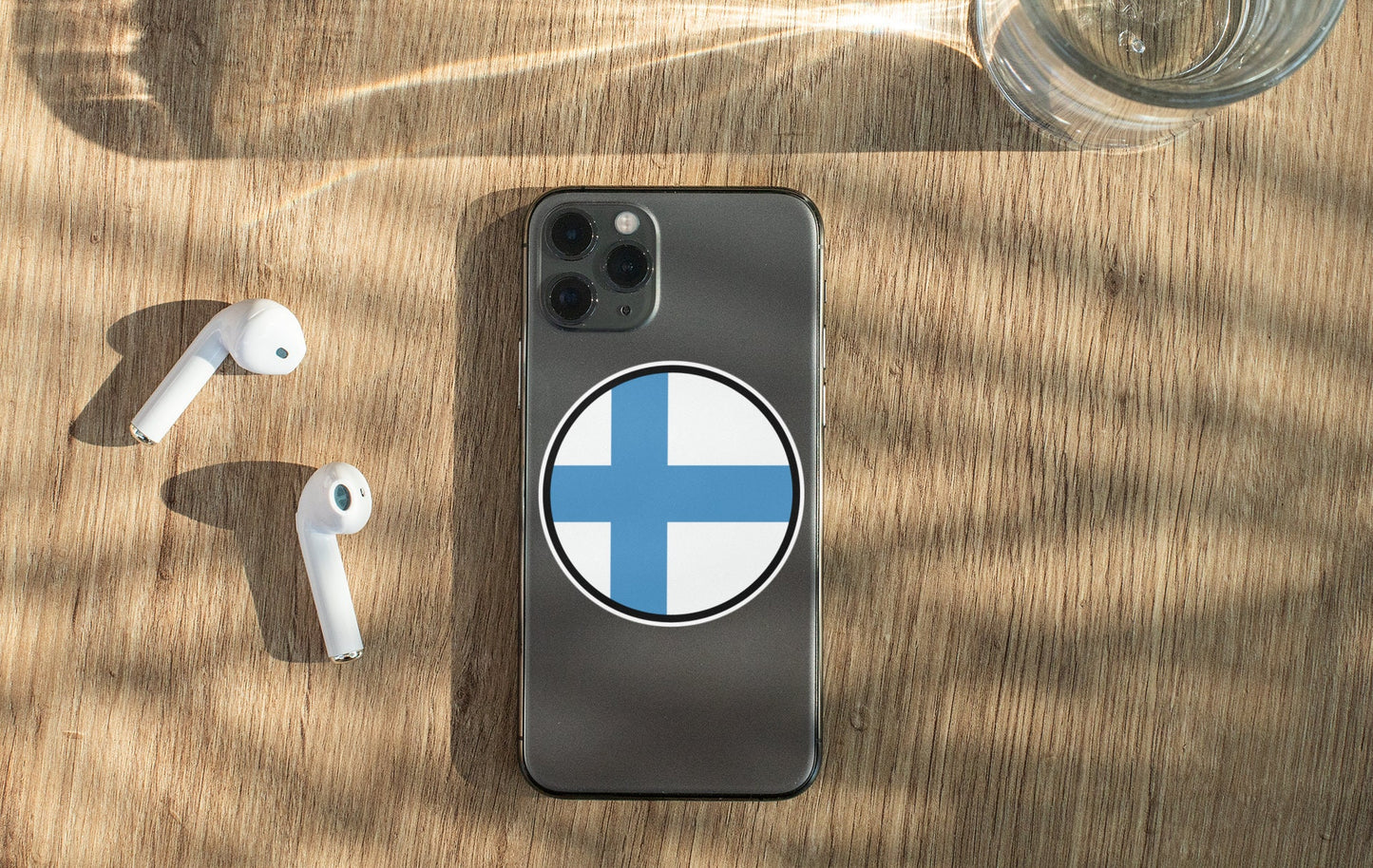 Finland Flag Circle Sticker Decal