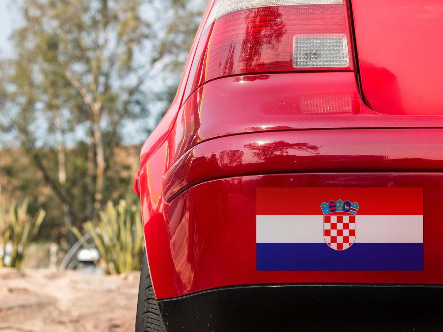 Croatia Flag Sticker Decal / Zagreb / Croatian / Republika Hrvatska / Republic of Croatia