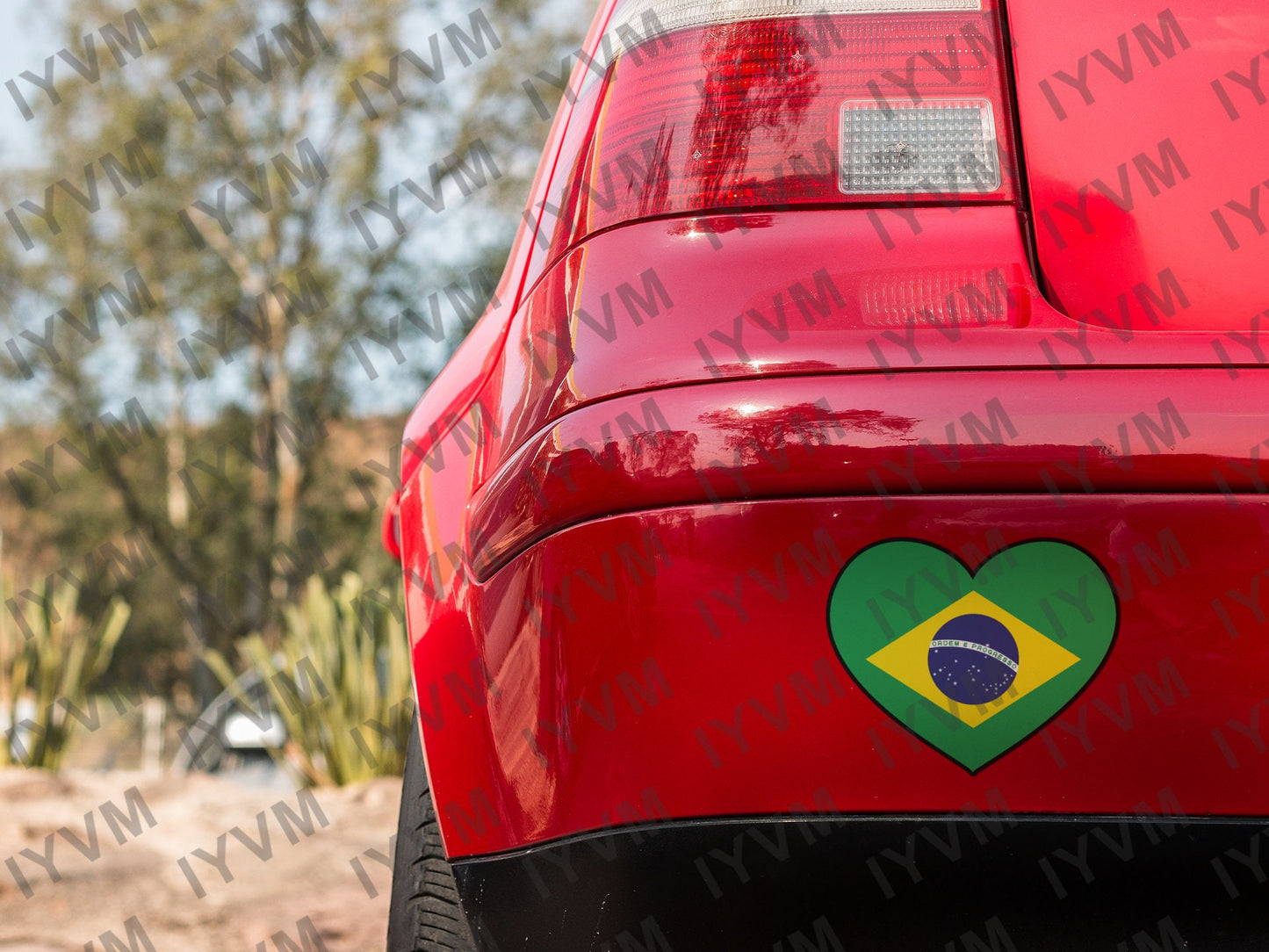 Brazil Flag Heart Sticker Decal / Brasília / Federative Republic of Brazil / Brazilian / Brasil / Ordem e Progresso