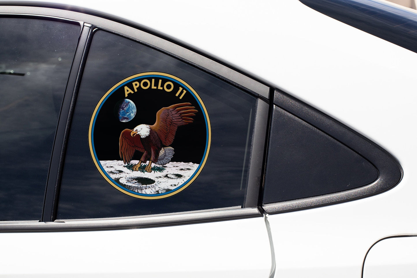 a close up of a car mirror with an eagle on it