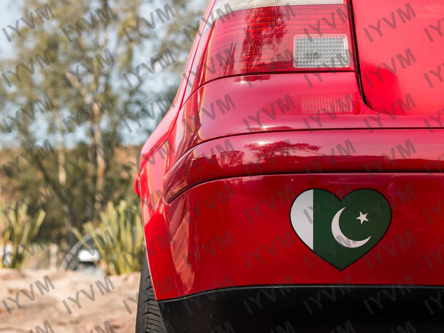 Pakistan Flag Heart Sticker Decal / Islamic Republic of Pakistan / Islamabad / Pakistani