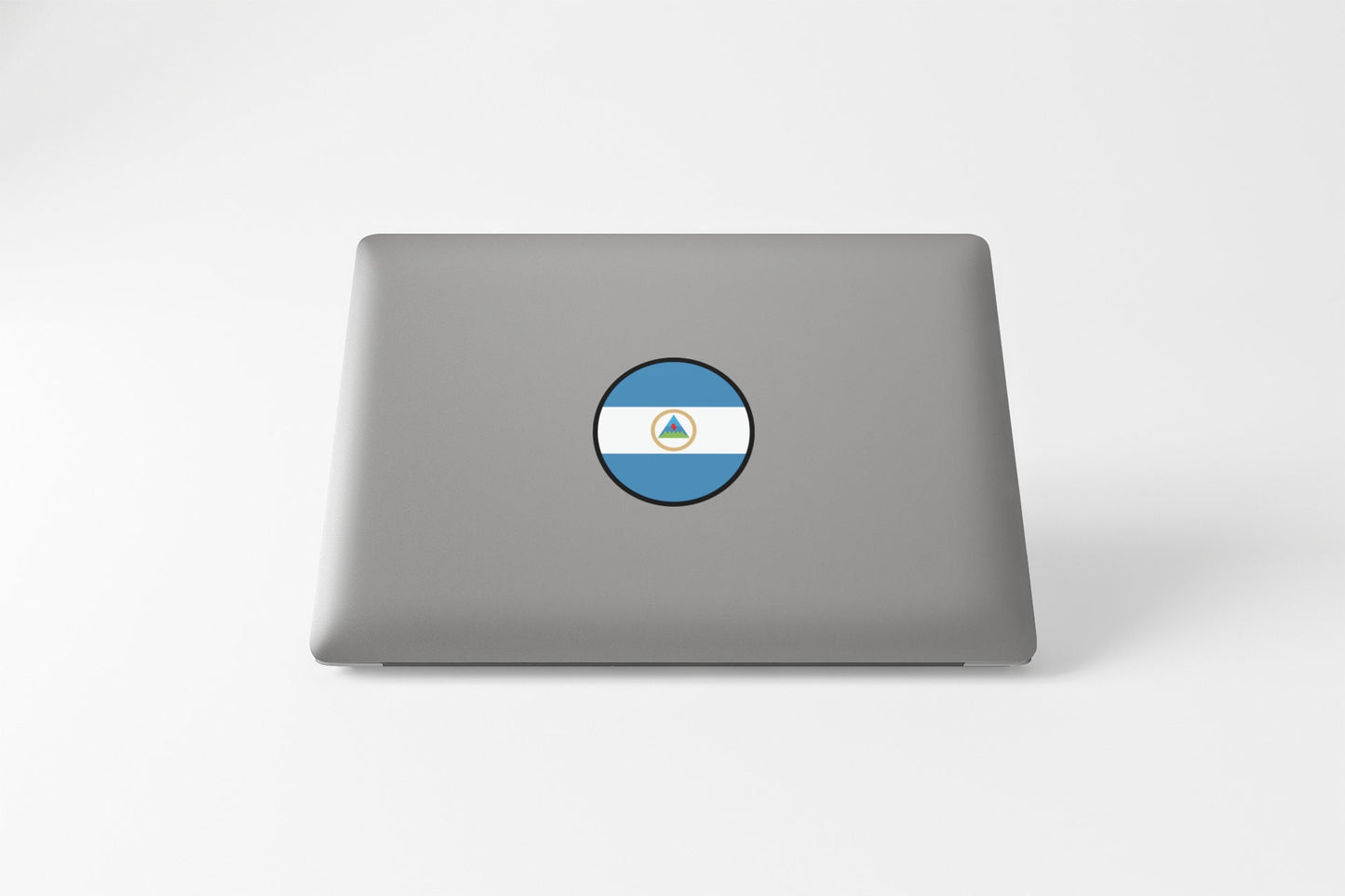 Nicaragua Flag Circle Sticker Decal