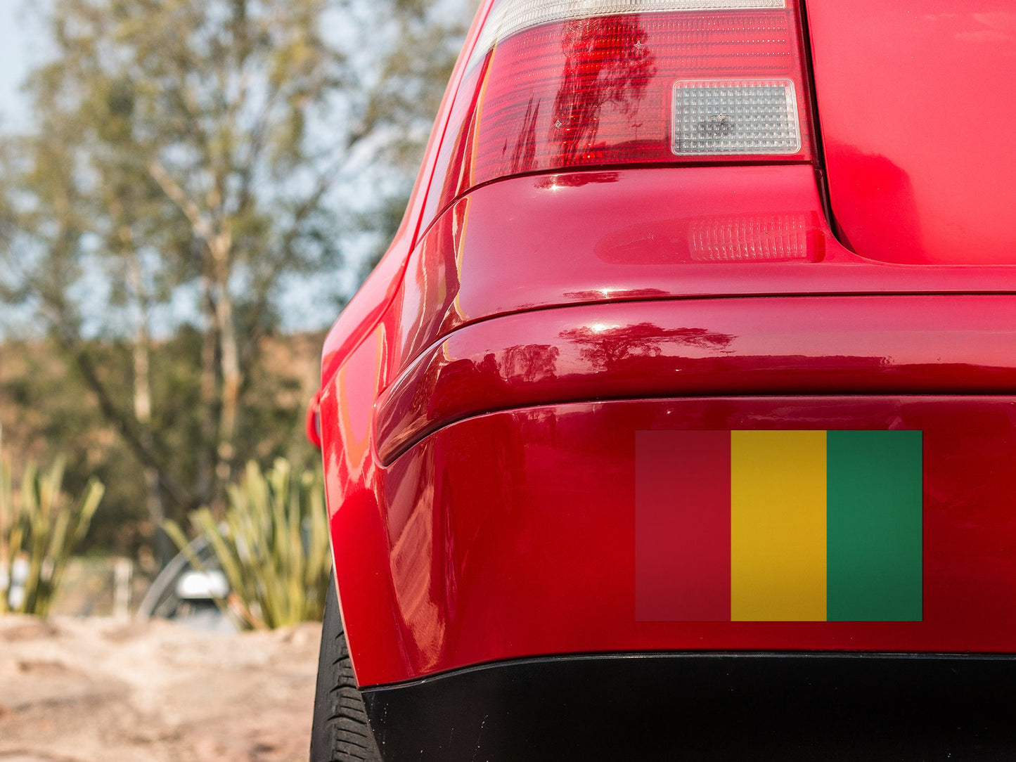 Guinea Flag Sticker Decal