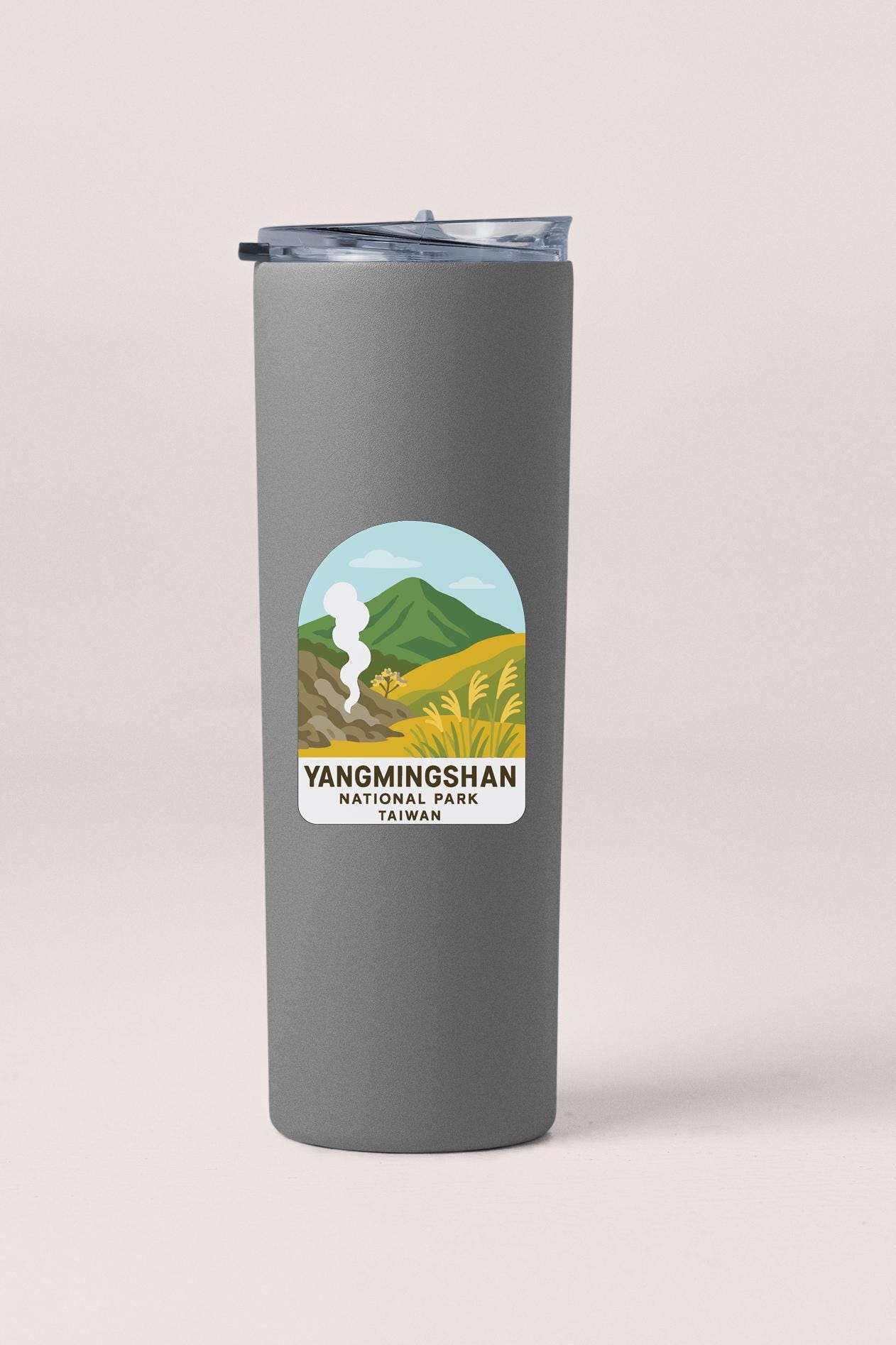 A gray tumbler with a label that says "Yangmingshan National Park Taiwan".