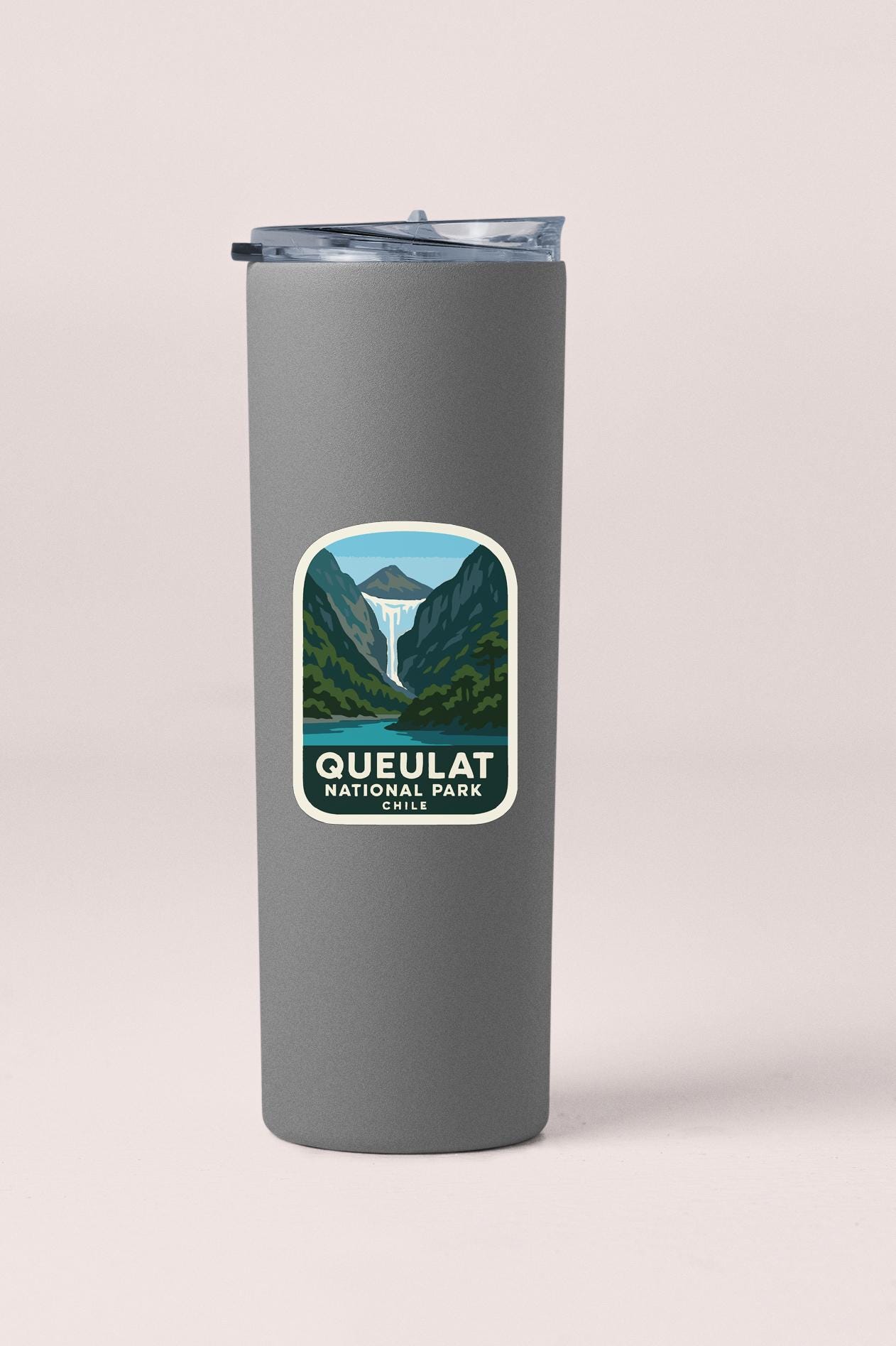 A gray tumbler with a label that says "Queuelat National Park Chile" on it.