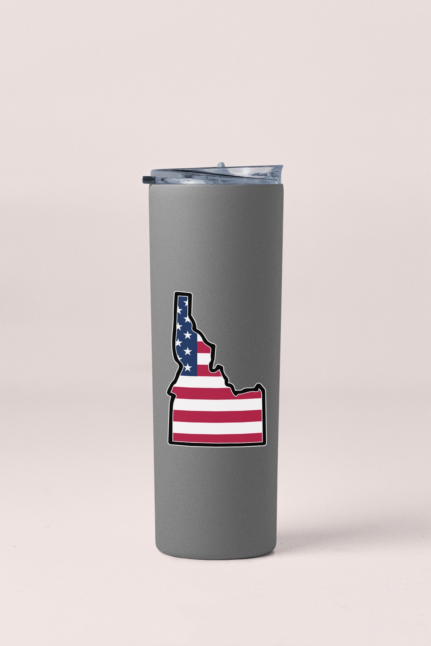 a tumbler cup with a picture of the state of indiana on it